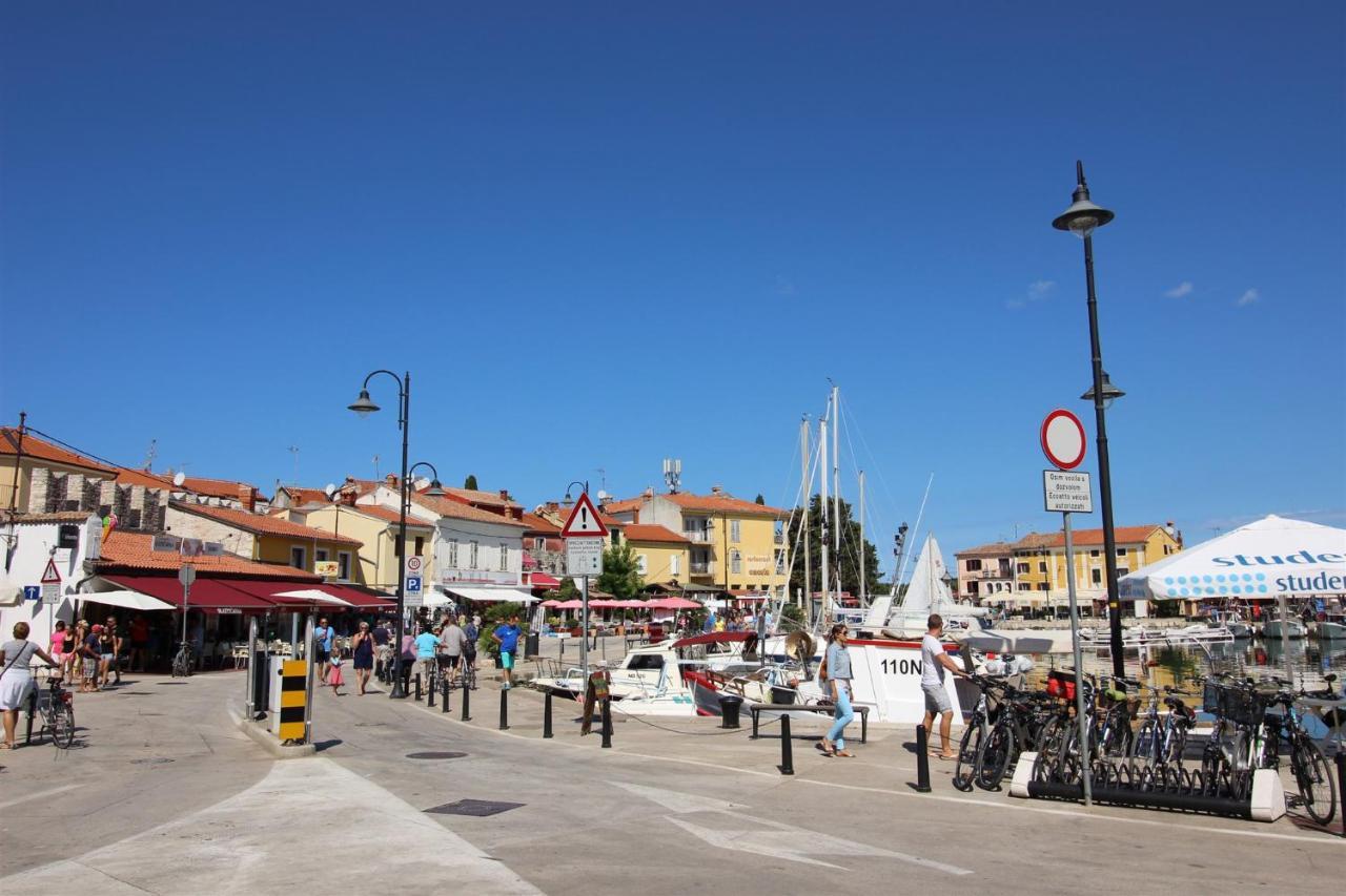 Gogo 2+2 Apartamento Novigrad Istria Exterior foto