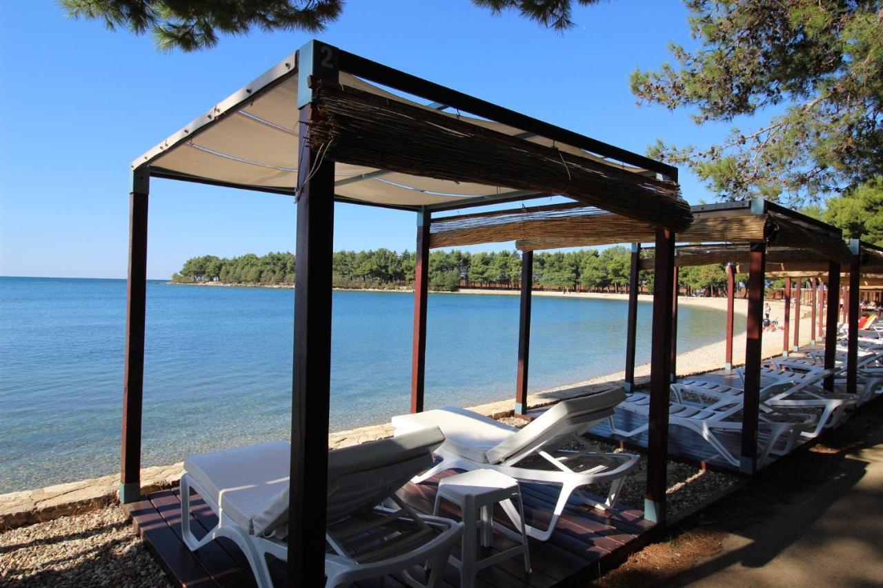 Gogo 2+2 Apartamento Novigrad Istria Exterior foto